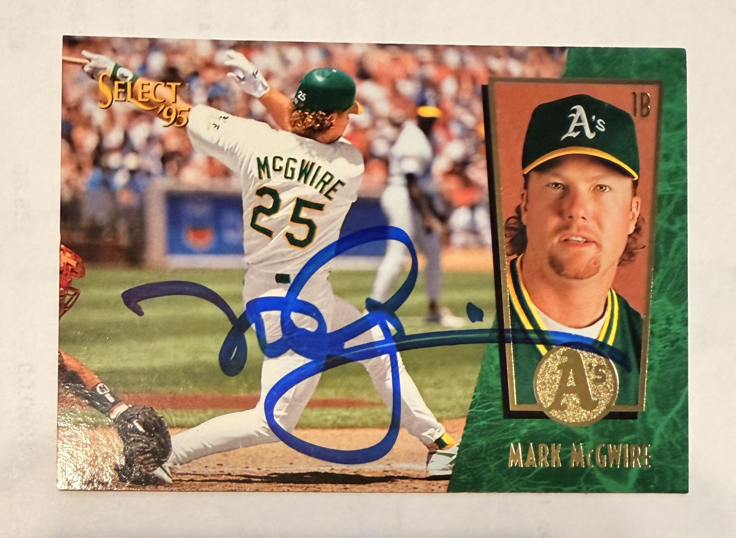 Mark McGwire Autographed CARD