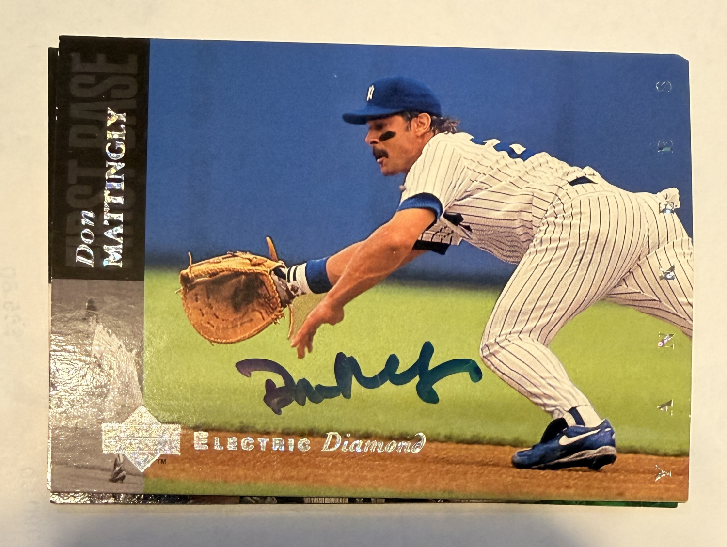 Don Mattingly Autographed Card