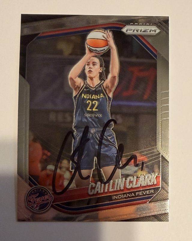 Caitlin Clark Autographed Card 