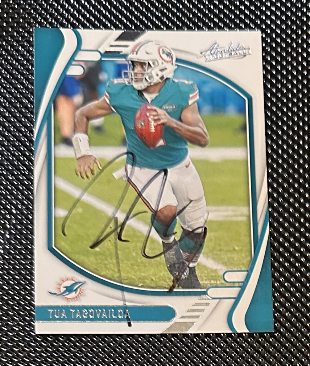Tua Tagovailoa Autographed Card 