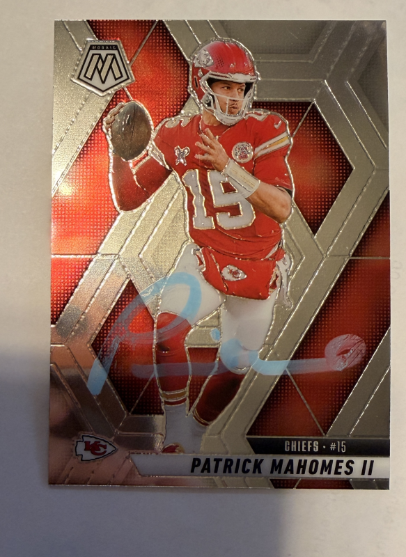 Patrick Mahomes Autographed Card